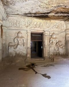 Jogeshwari Caves | Guide 2025 Jogeshwari caves