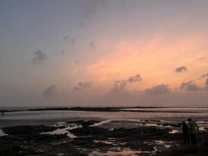 How to reach Gorai Beach 