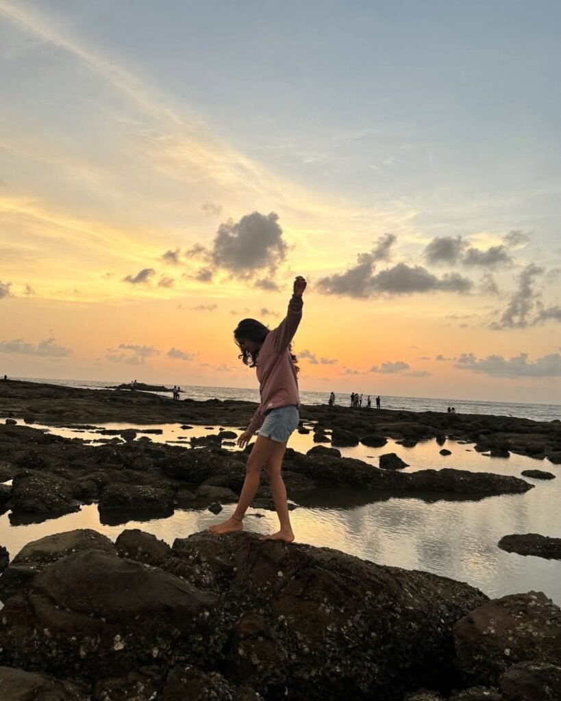 Aksa Beach
