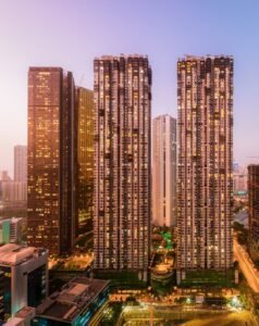 Top 10 Places to Visit in Mumbai with Friends Top 10 places to visit in Mumbai with Friends