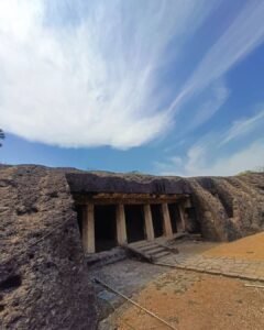 Mahakali Caves 