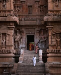 Brihadeeswarar Temple Architecture